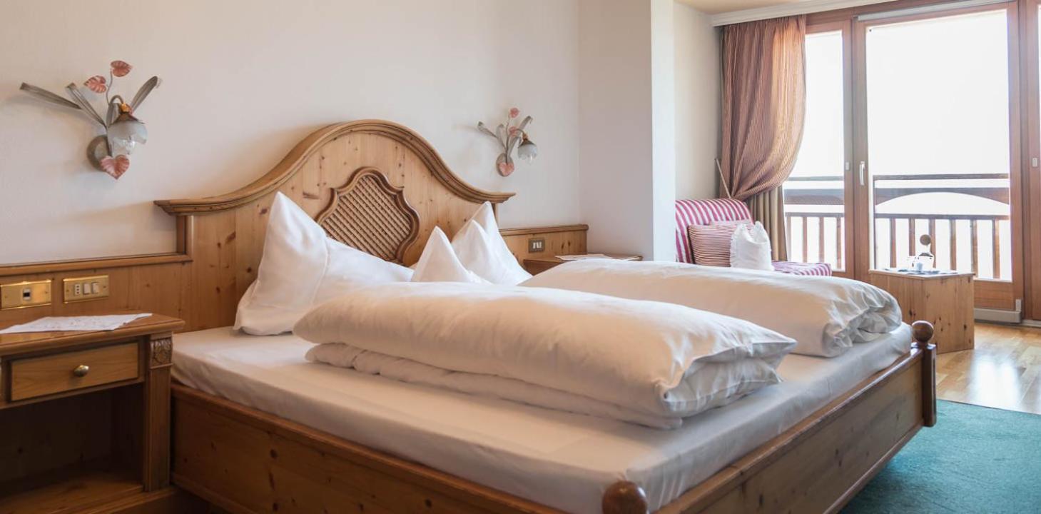 Hotel Schoenblick Rodengo Esterno foto