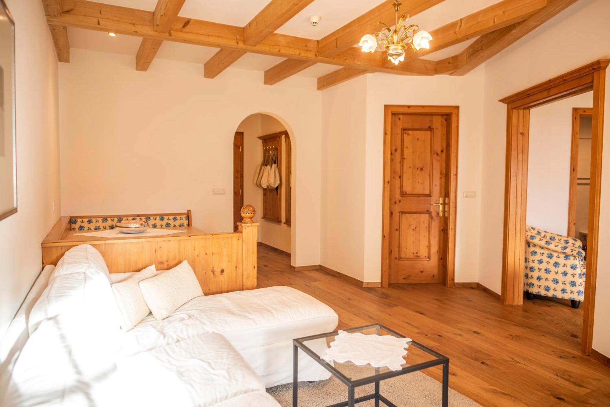Hotel Schoenblick Rodengo Esterno foto